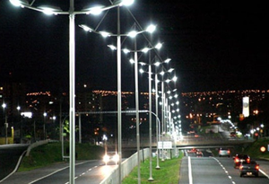 Nova regulamentação facilita acesso de municípios a recursos para modernização de iluminação pública