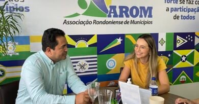 Prefeito de Presidente Médici busca orientações técnicas na AROM sobre projetos e NFS-e